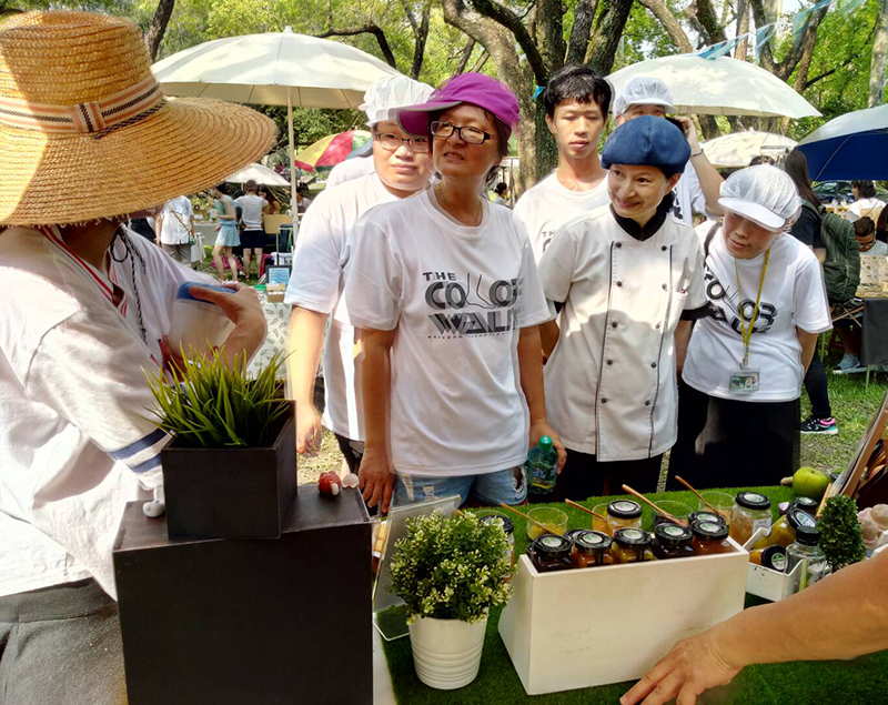 參與地方公益活動