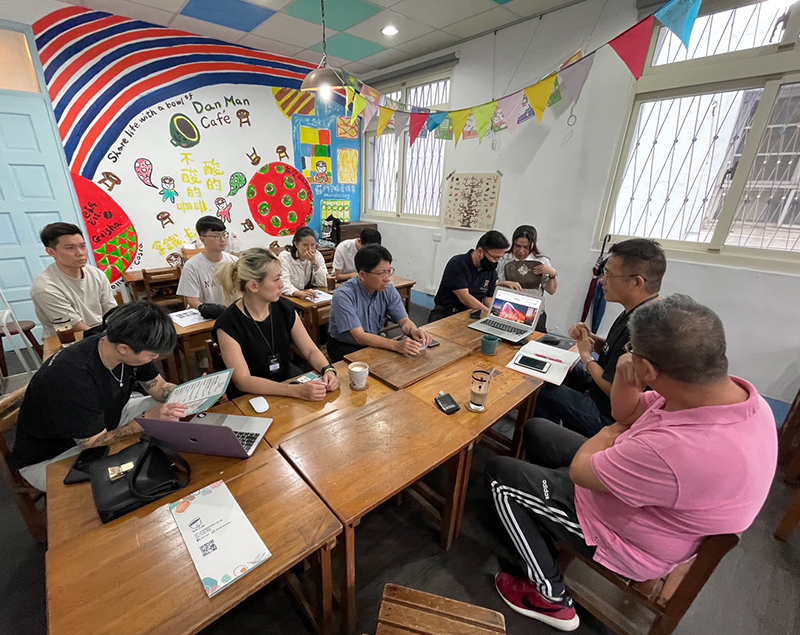 大學教授學術研討